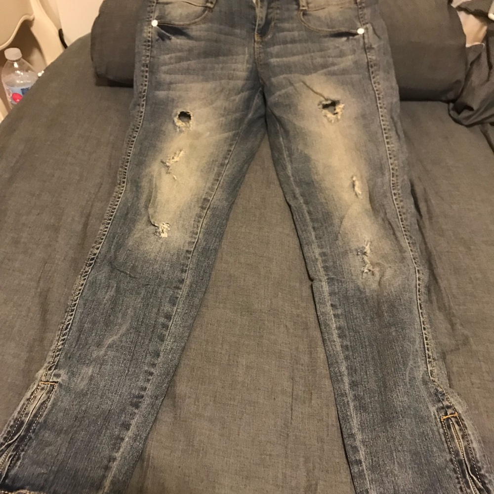 Jeans
